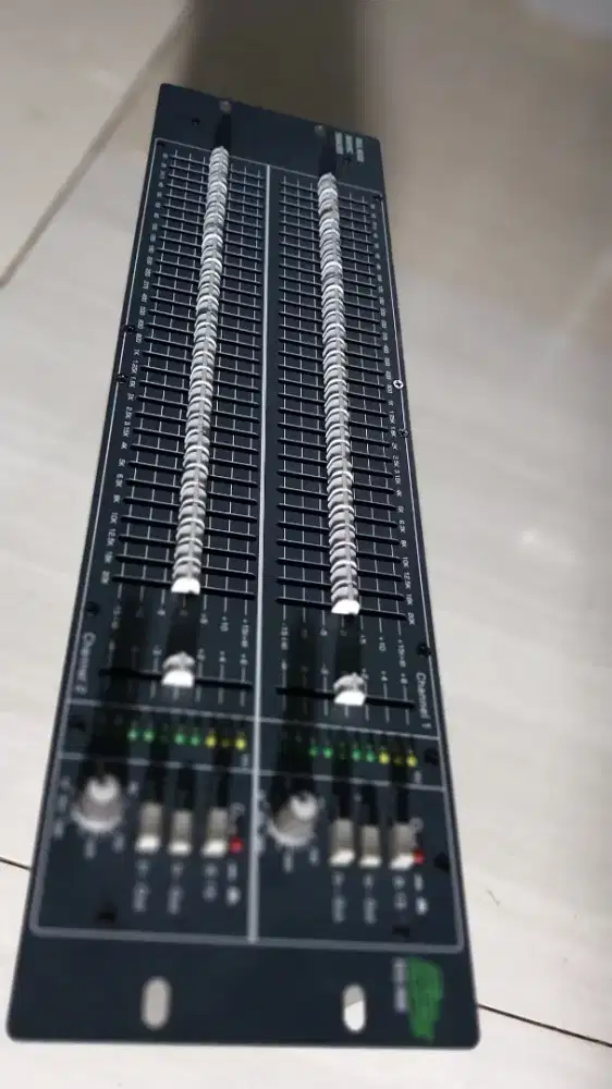 Equalizer BSS960
