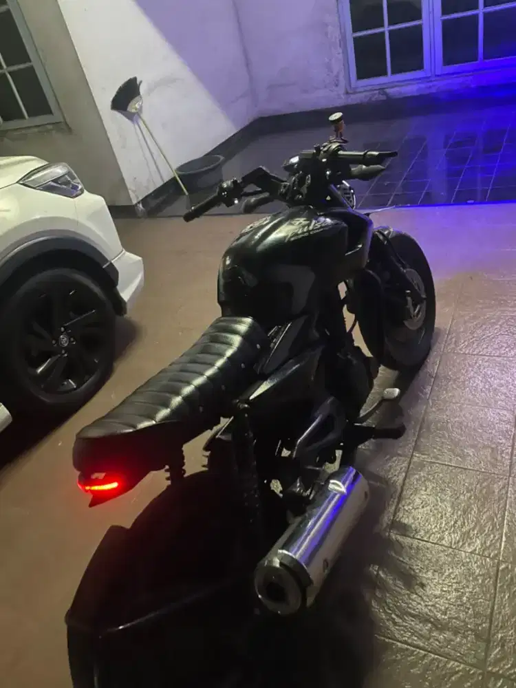 Dijual motor costum cafe raser
