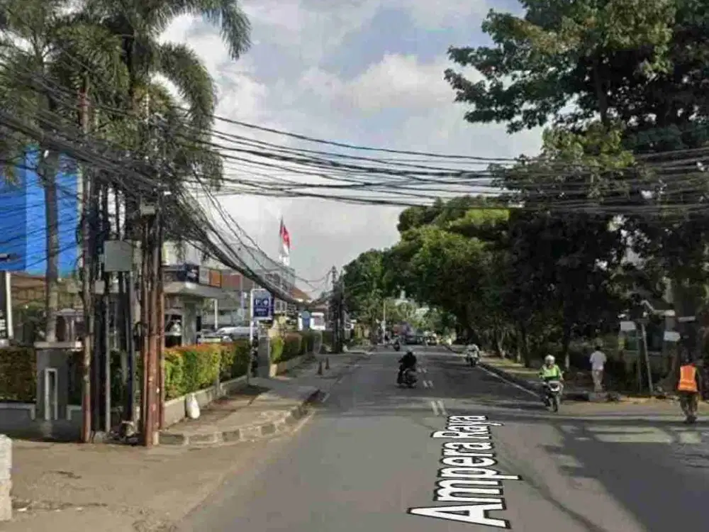 Disewakan Tanah Komersil Raya Ampera Cilandak Lebar Muka 30 Meter