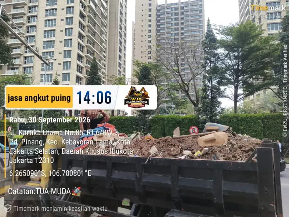 Jasa buang puing dan angkutan sampah
