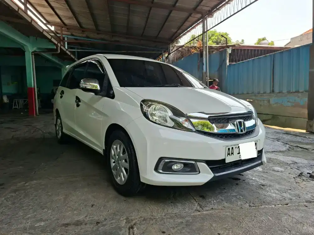 Honda mobilio E 2014 metik top kondisi