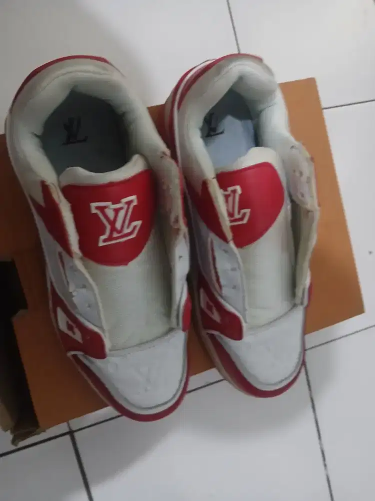 Sepatu sneakers LV unisex bisa pria bisa wanita size39