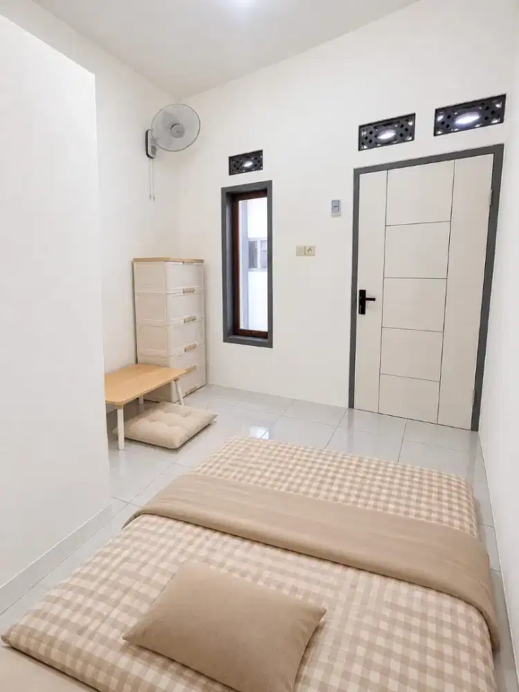 DISEWAKAN KAMAR KOST – NYAMAN, BERSIH & SIAP HUNI