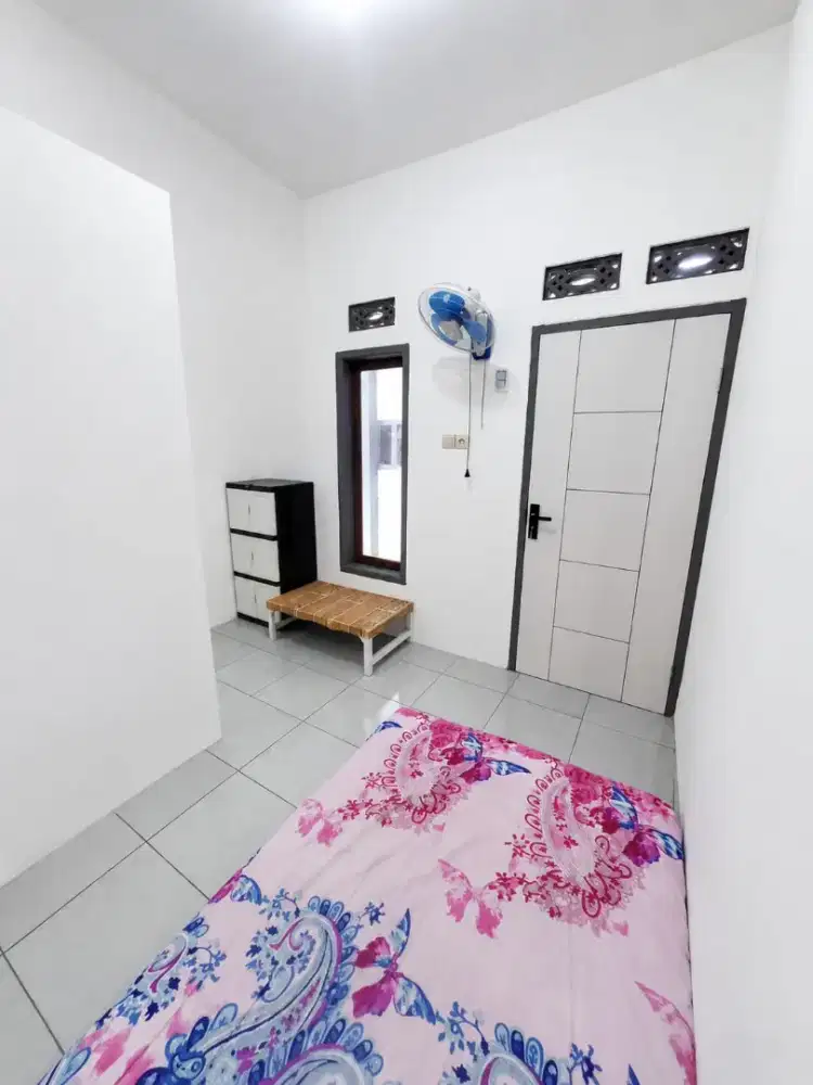 DISEWAKAN KAMAR KOST – NYAMAN, BERSIH & SIAP HUNI