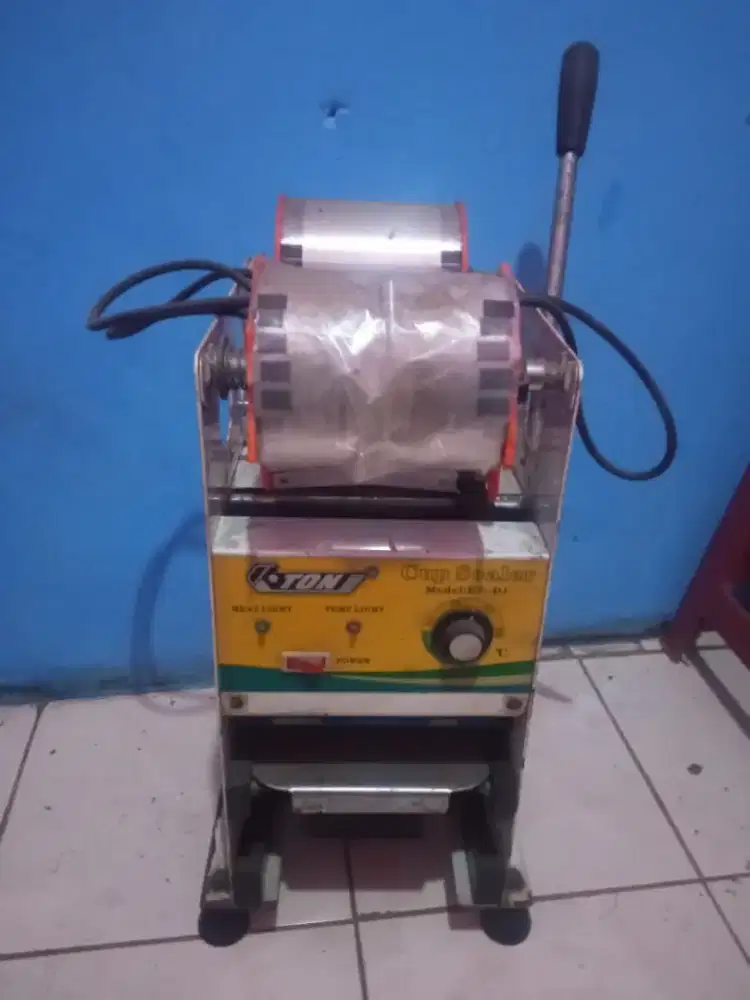 Cup sealer murmer
