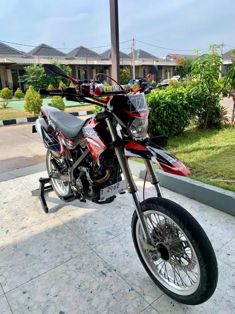 Kawasaki Dtracker 150 Tahun 2019