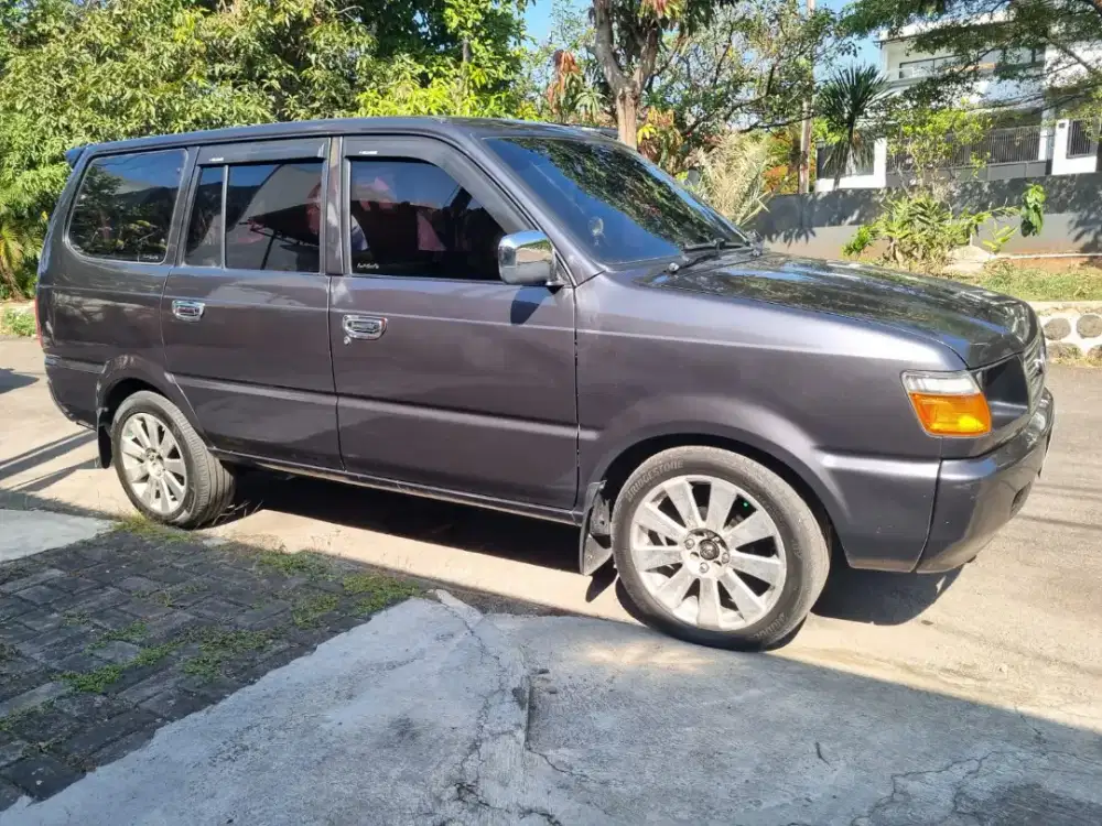 Dijual kijang kapsul mulus siap pakai