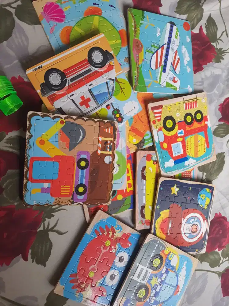 Preloved wooden puzzle for all