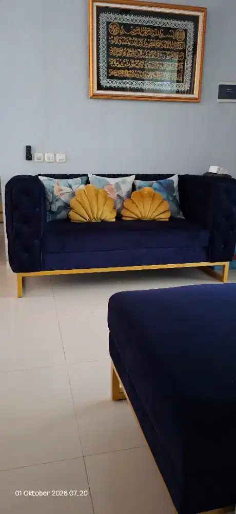 SOFA MINIMALIS VERY GOOD CONDITION