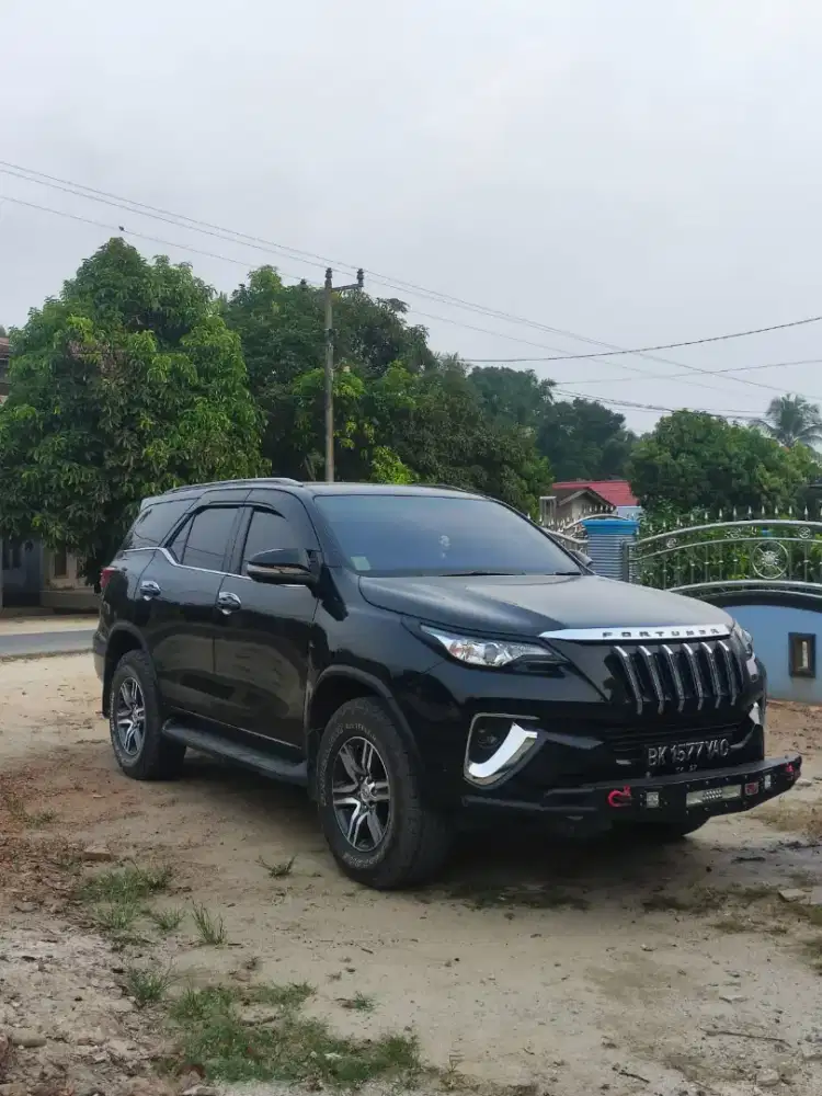 Toyota Fortuner 2.4 VRZ Diesel