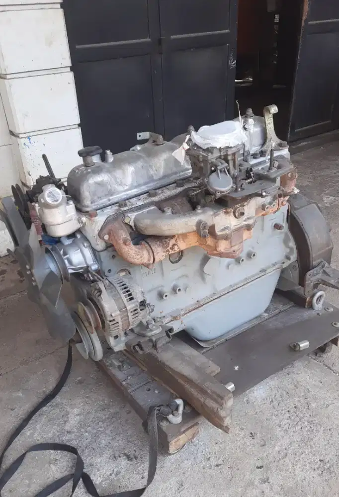 Mesin Toyota 2F 1980.