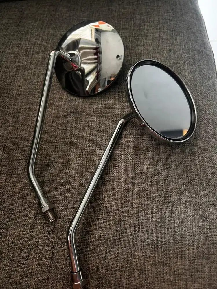 Spion Model Clasik, Edisi Salah Beli