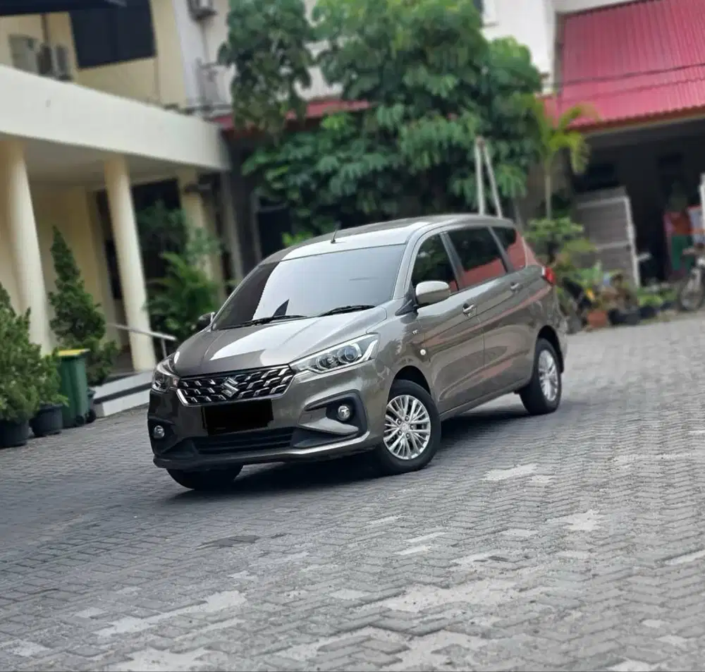 Suzuki Ertiga GL AT 2023 / 2024