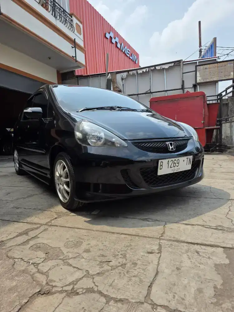 For sale Honda jaz v tec sporty 2007 good condition