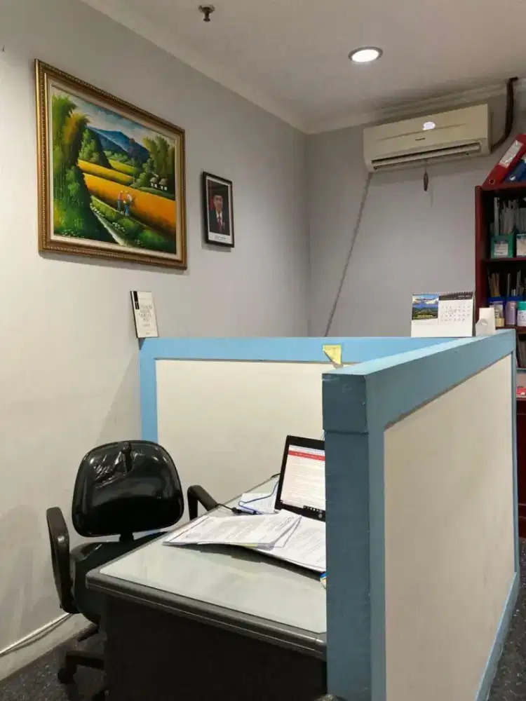 Lowongan Pekerjaan Staf Operator