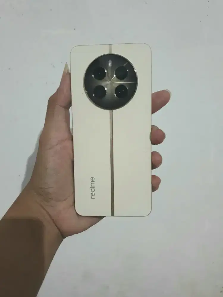(tt & maharr) realme 12+ plus 5G