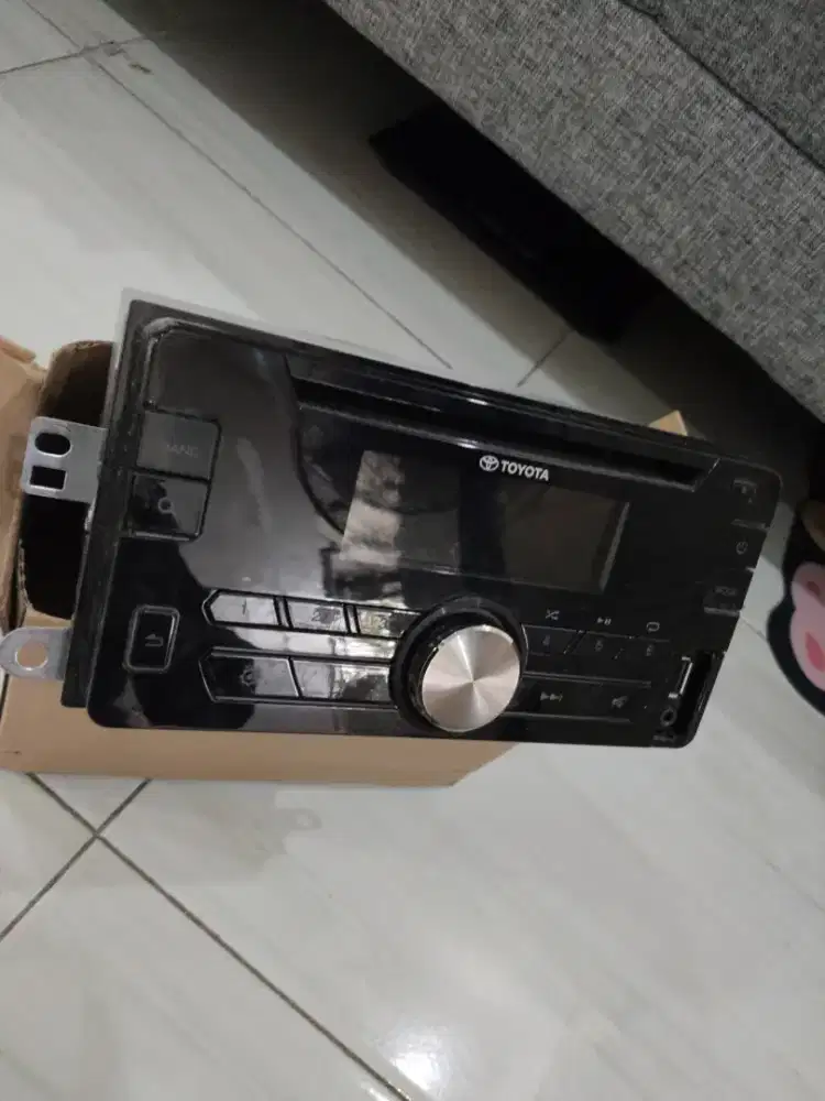 head unit original bawaan toyota agya