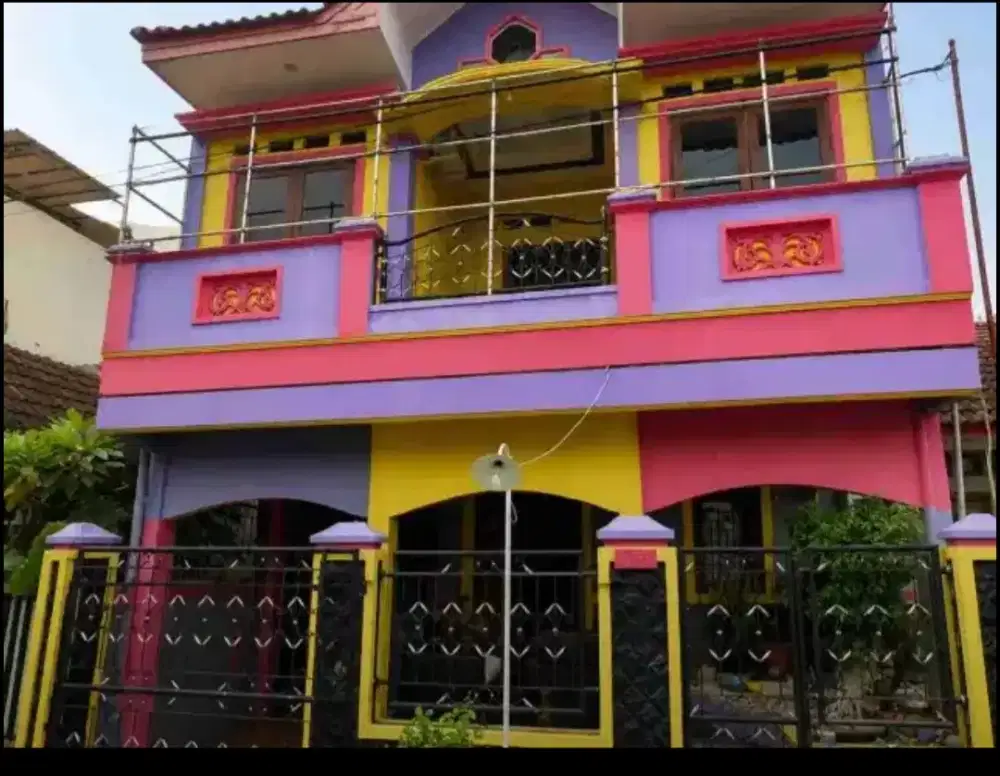 Dikontrakkan Rumah Full Furniture 2 lantai