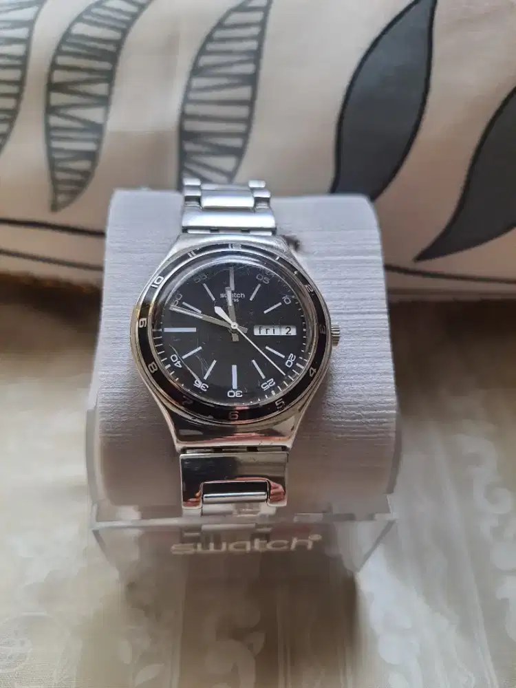 Preloved jam tangan swatch clasic original swiss