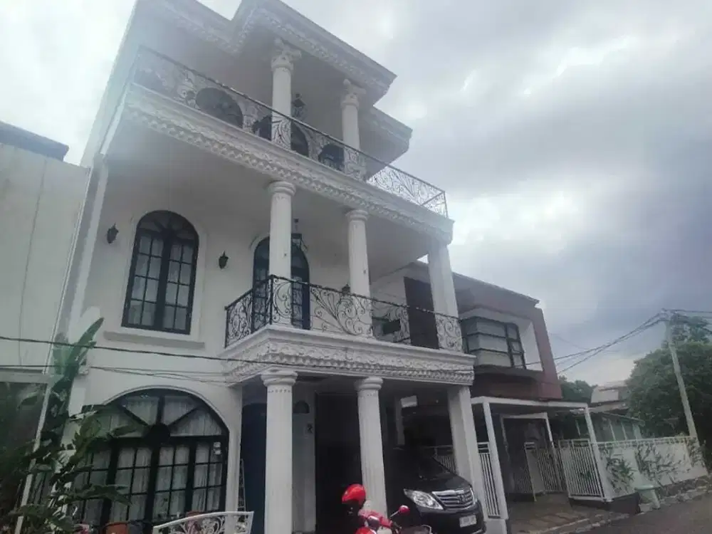 Rumah Mewah dijual di Antapani dkt Arcamanik Ahmad Yani Kota Bandung