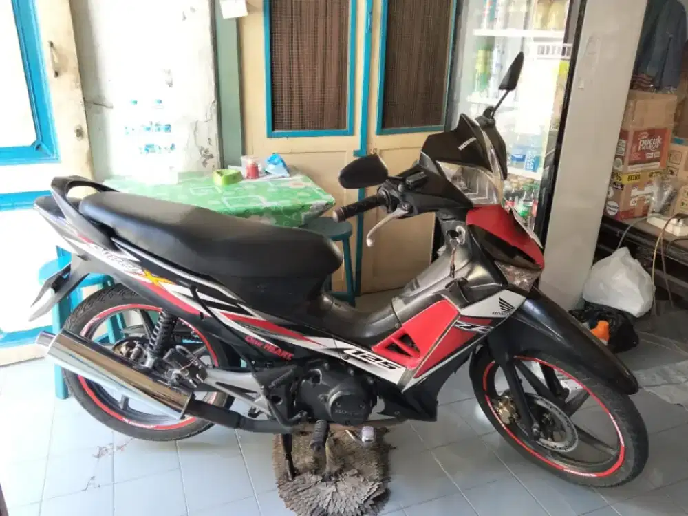 Honda Supra X 125 TR karbulator tangan pertama milik sendiri