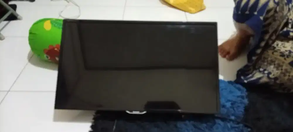 JUAL TV LCD SHARP 24 inc MURAH MULUS CEPAT DAPAT