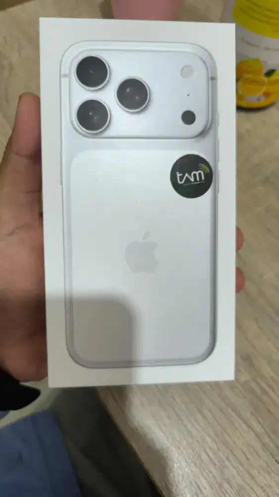 iPhone 17pro silver 256gb new segel ibox