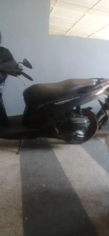 Dijual Honda Vario 150 tangan pertama