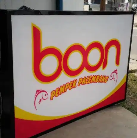 Custom neonbox || papan reklame || huruf timbul || stiker || wallpaper