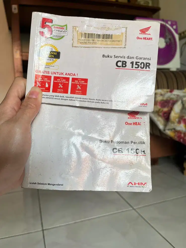 Buku Servis Pedoman Pemilik Buku Panduan Manual Book Honda CB150R