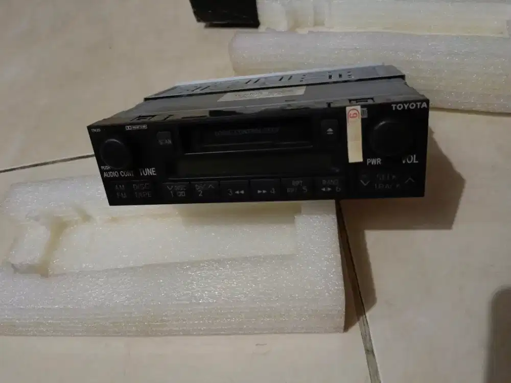 Tape Radio CD Toyota Innova