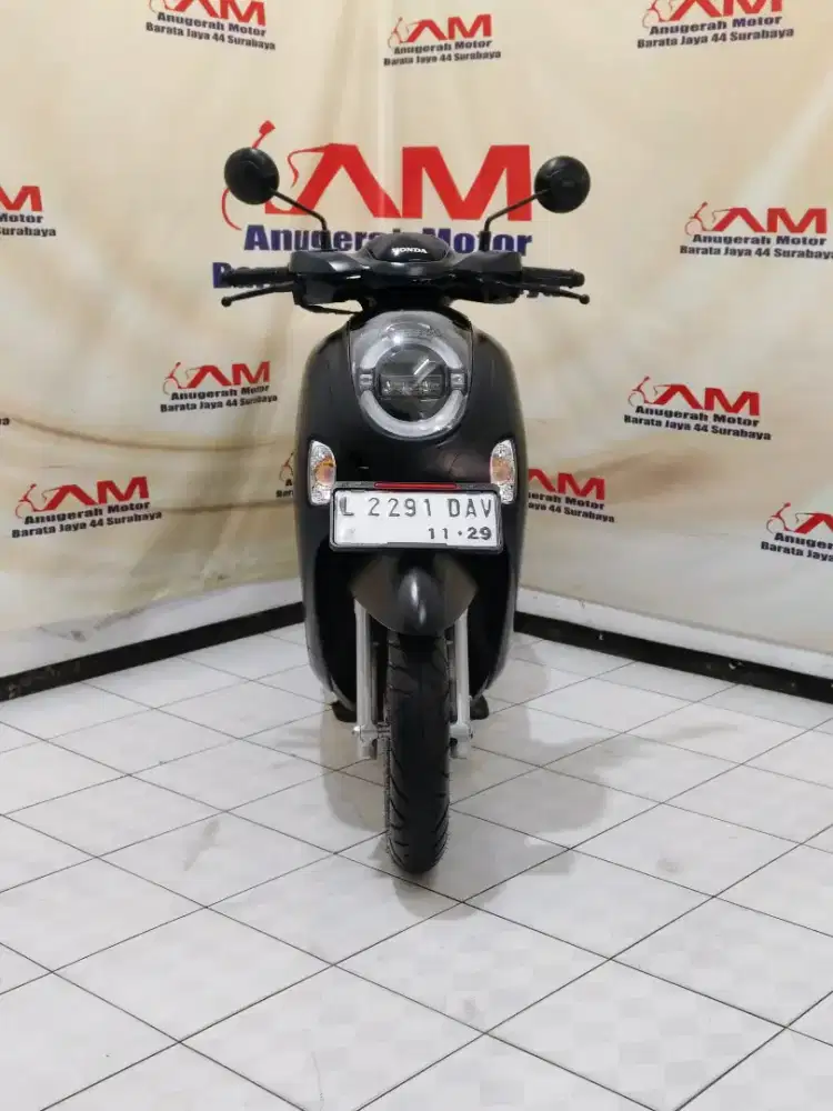 Honda New Scoopy Prestige Tahun 2024 warna Hitam Doff