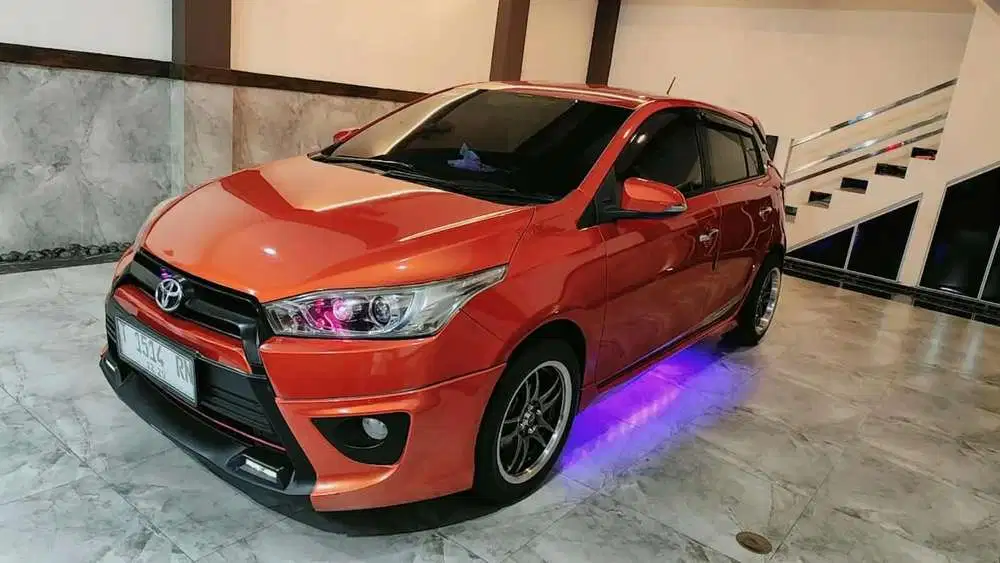 Toyota Yaris S TRD 2016 heykers matic bensin putih hitam
