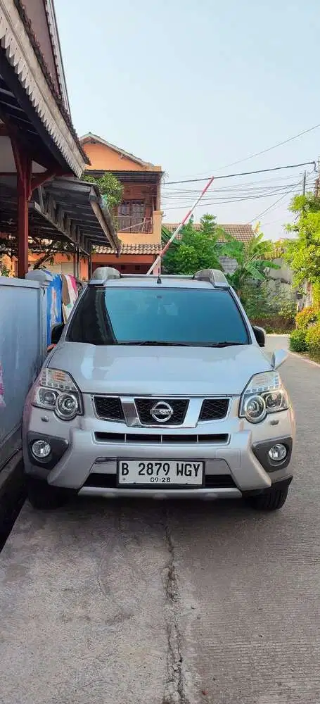 Termurah Nissan X-Trail XT MATIC 2014 Bensin