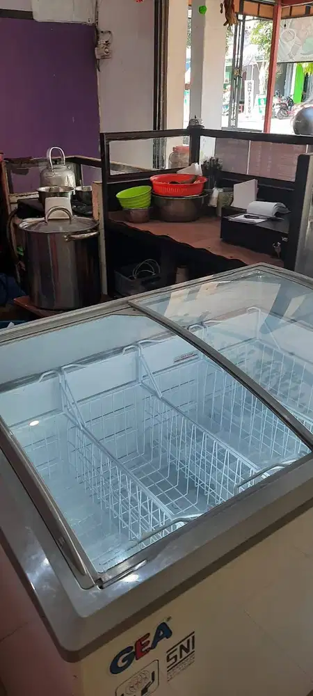 FREEZER BOX GEA SD 303 SLIDING KACA
