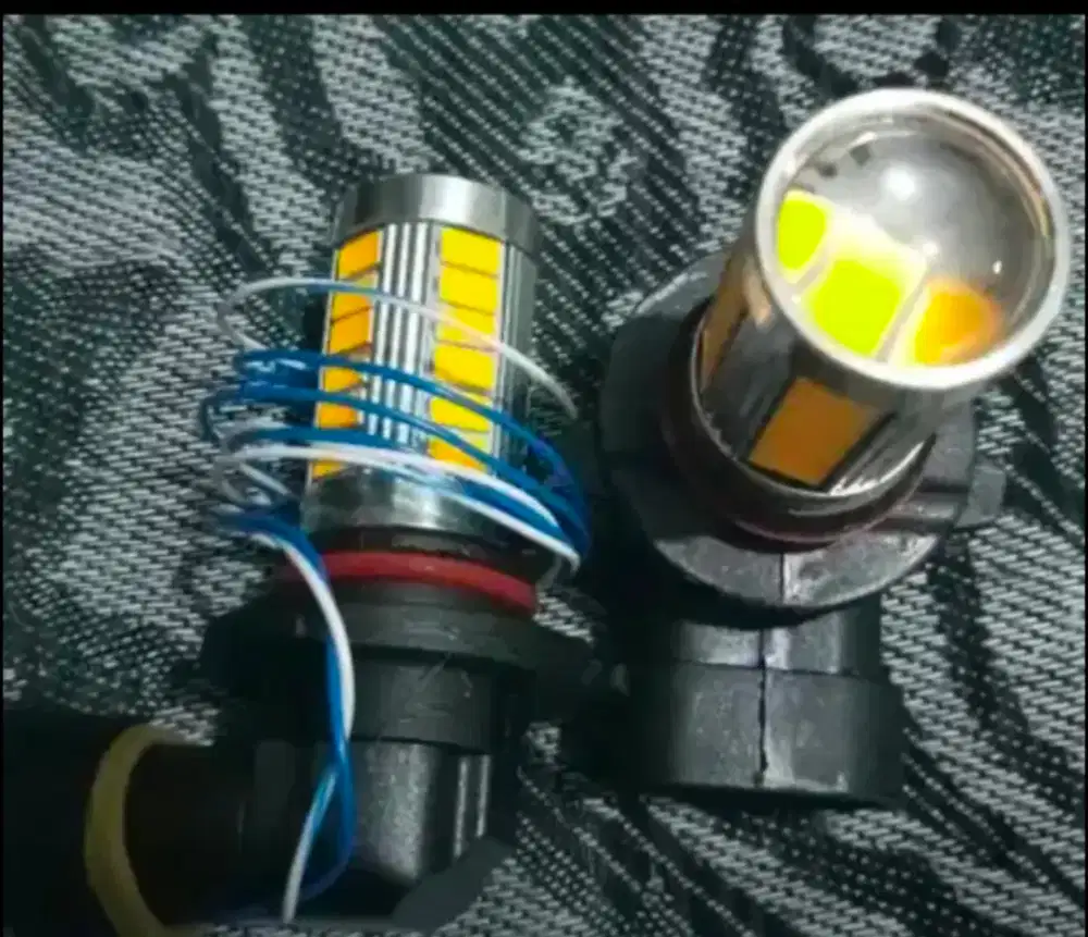 Bohlam Foglamp kuning kabut h 11