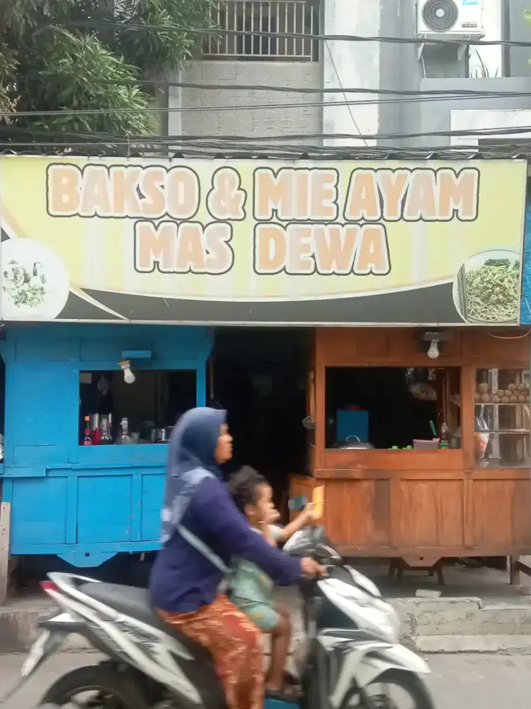 Dicari Karyawan bakso dan mie ayam