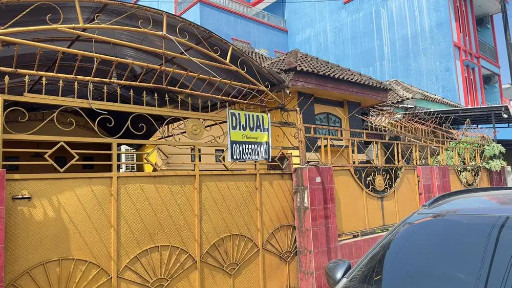 DIJUAL rumah 2 lantai
