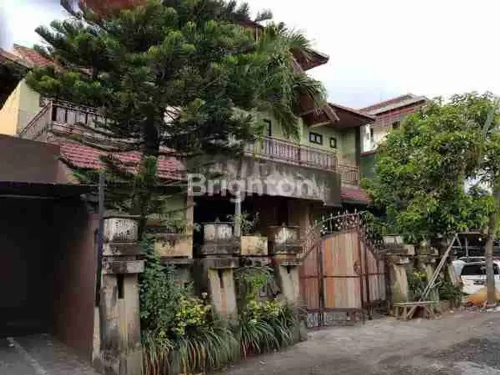 TURUN HARGA RUMAH LUAS COCOK UNTUK INVESTASI LOKASI PEMOGAN DENPASAR SELATAN
