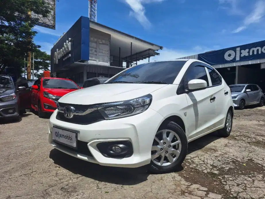 Honda Brio Satya 1.2 E Bensin-AT 2021 Putih