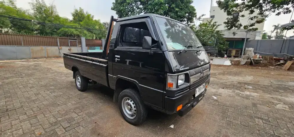 Mitsubishi Colt L300 2023 | Kondisi terawat