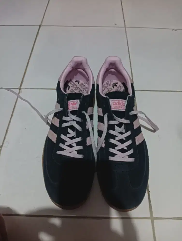 Sepatu Adidas Spezial Second For Sale