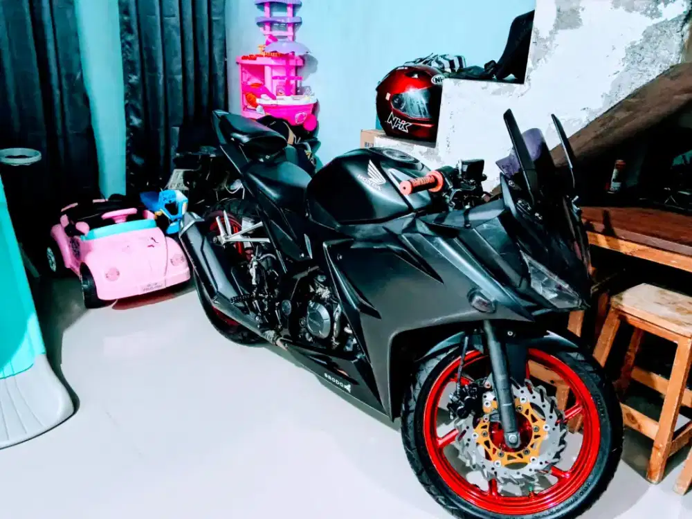 Honda CBR 150R Tahun 2020