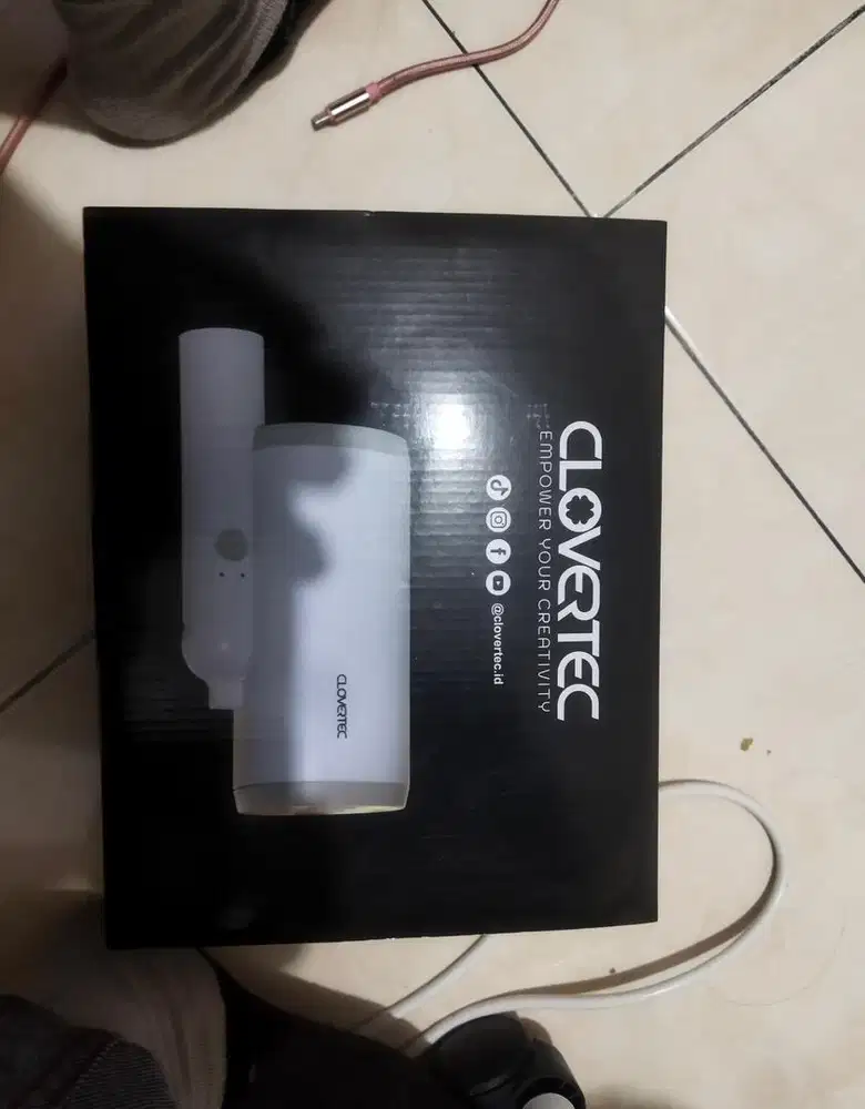 setrika uap clovertec