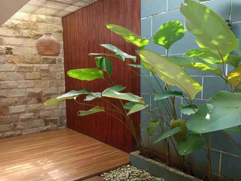 rumah legenda wisata rapi renovasi total bagus
