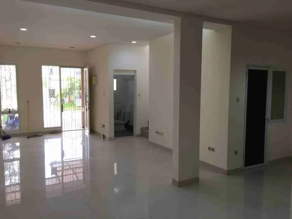Dijual cepat rumah rapih siap huni di Residence One-Bsd City(SHM)