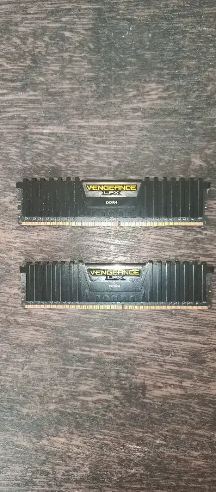 Ram corsair 16gb (2x8) 2666 ddr4