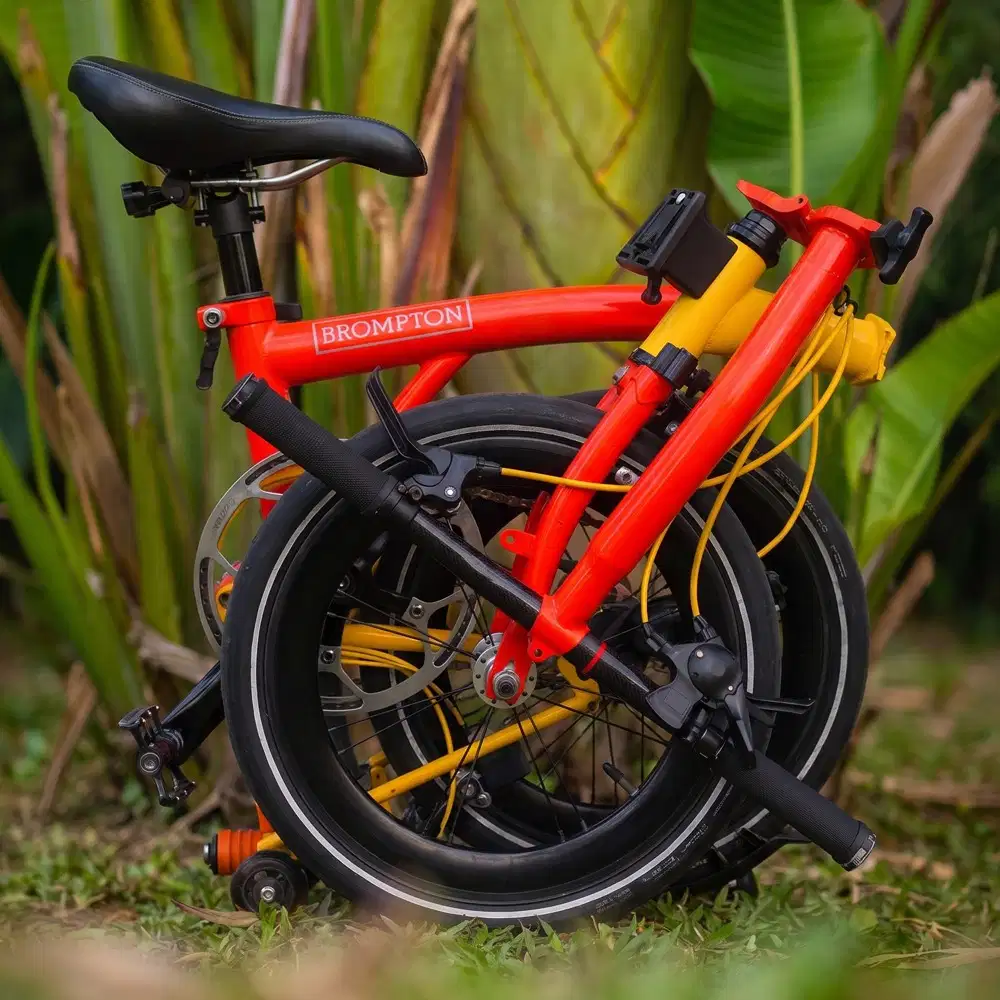 Sepeda Lipat 3Sixty Orange Banana Upgrade