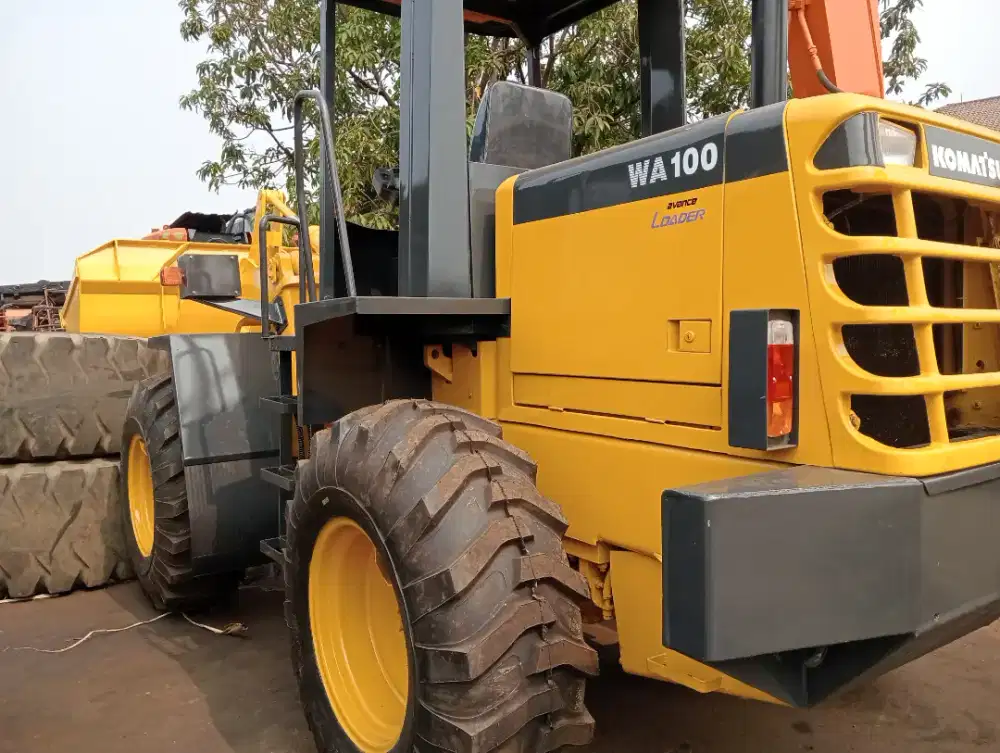 JUAL KOMATSU WA100-3 ALAT BERAT WHEEL LOADER 2024