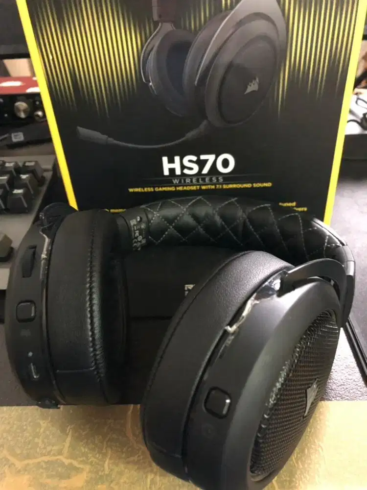 Corsair Wireless Headphone HS70